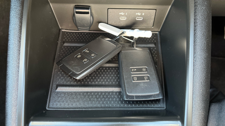 Renault Symbioz 1.6 E-Tech FHEV 145 Iconic Esprit Alpine 5dr Auto Hybrid Estate